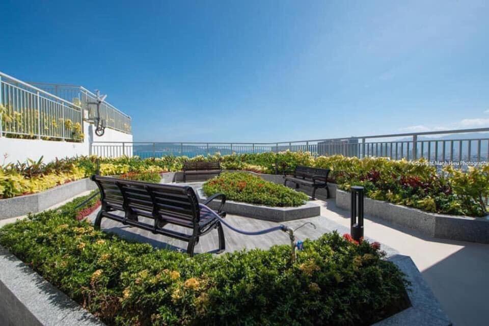 Scenia Bay Oceanfront By Housing Apartment ญาจาง ภายนอก รูปภาพ